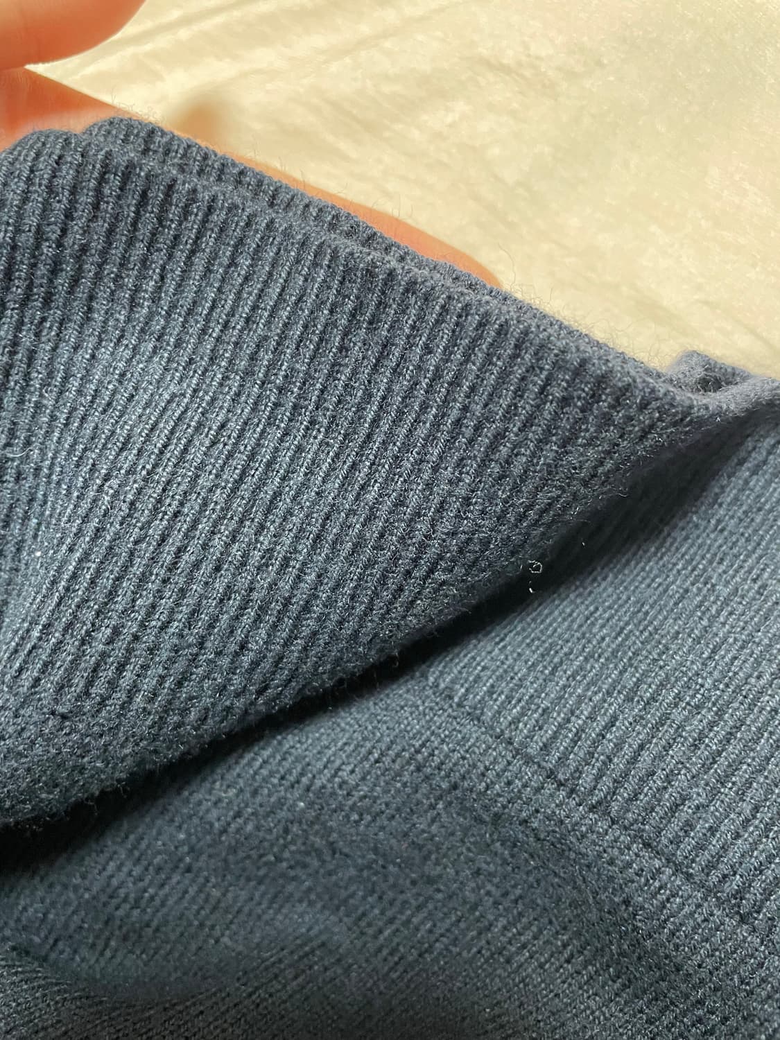 빈티지 아베크롬비 네이비 브이넥 롱슬리브 니트 탑 상품이미지6