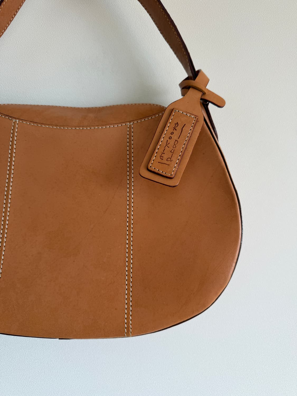 Rookie Bud 베지터블 레더 숄더백 상품이미지3