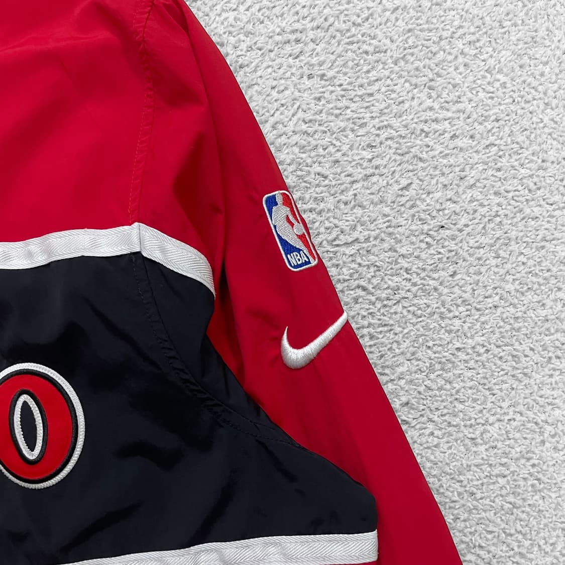 나이키 x NBA 시카고불스 바람막이 자켓 상품이미지3
