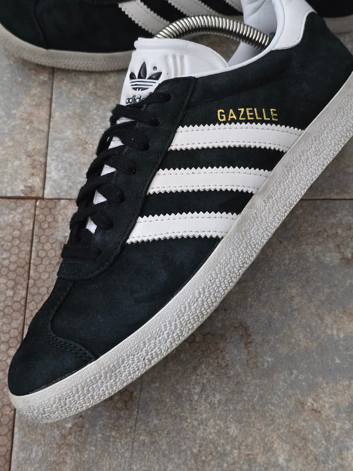 (230)아디다스 가젤 검흰  상품이미지3