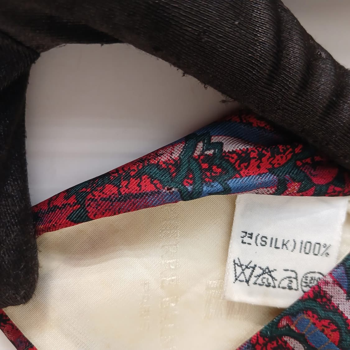 발망 실크 레드 패턴 넥타이 8.4cm B등급 A19362
 상품이미지10