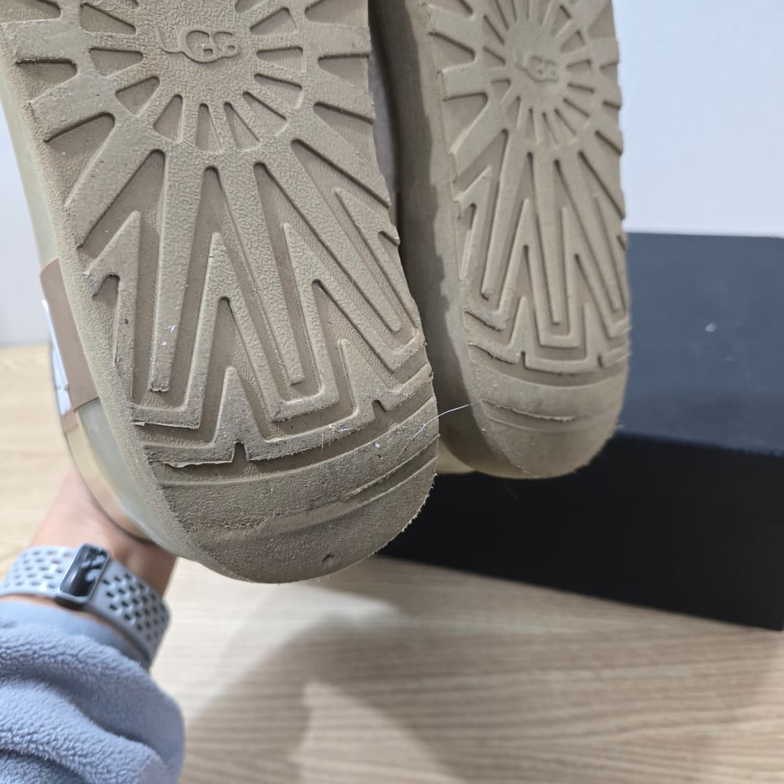 240 UGG 미국어그 클리어 미니 베이지 방수어그 상품이미지9