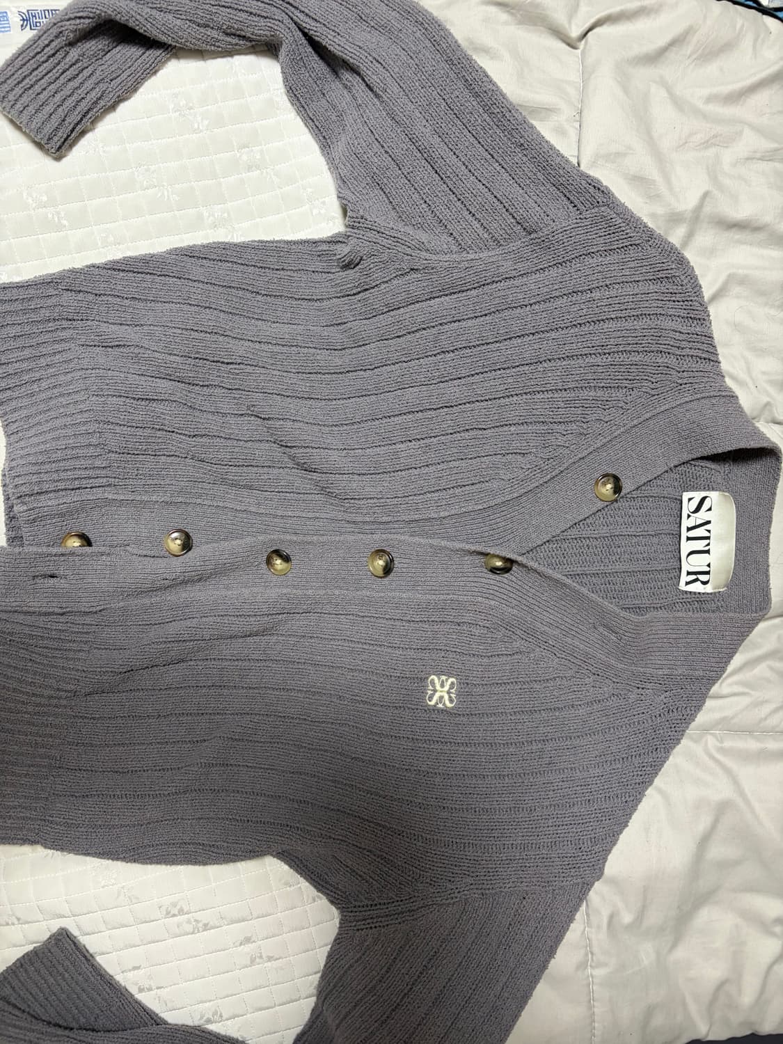 (L)세터 파로 오버사이즈 부클 가디건 그레이 상품이미지3