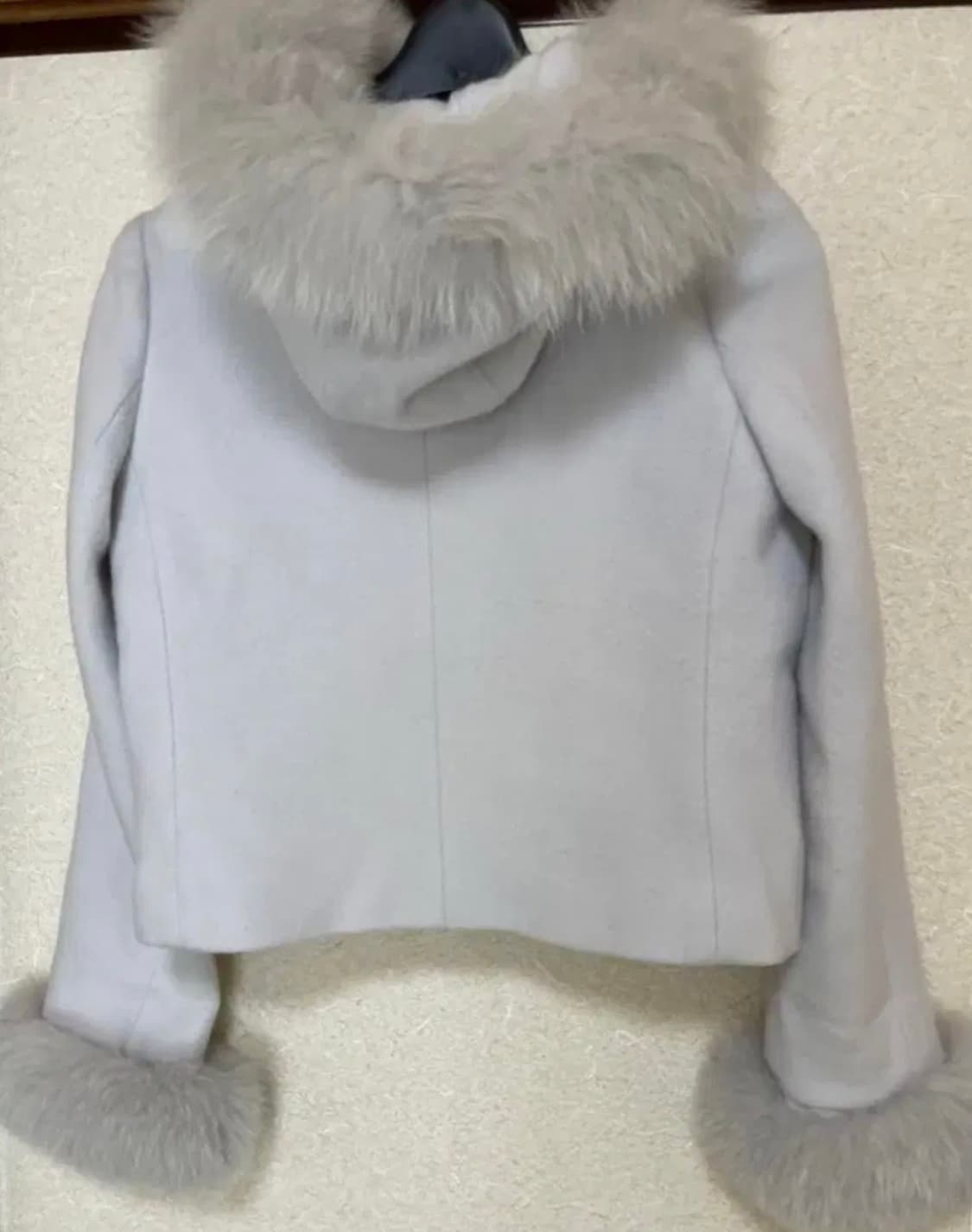 MISCH MASCH 퍼 숏코트 실연쇼콜라티에 nana하치  상품이미지3