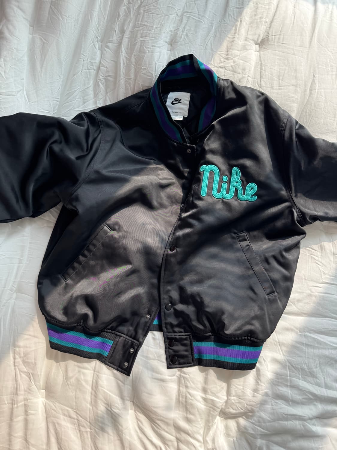 나이키 바시티 자켓 상품이미지1