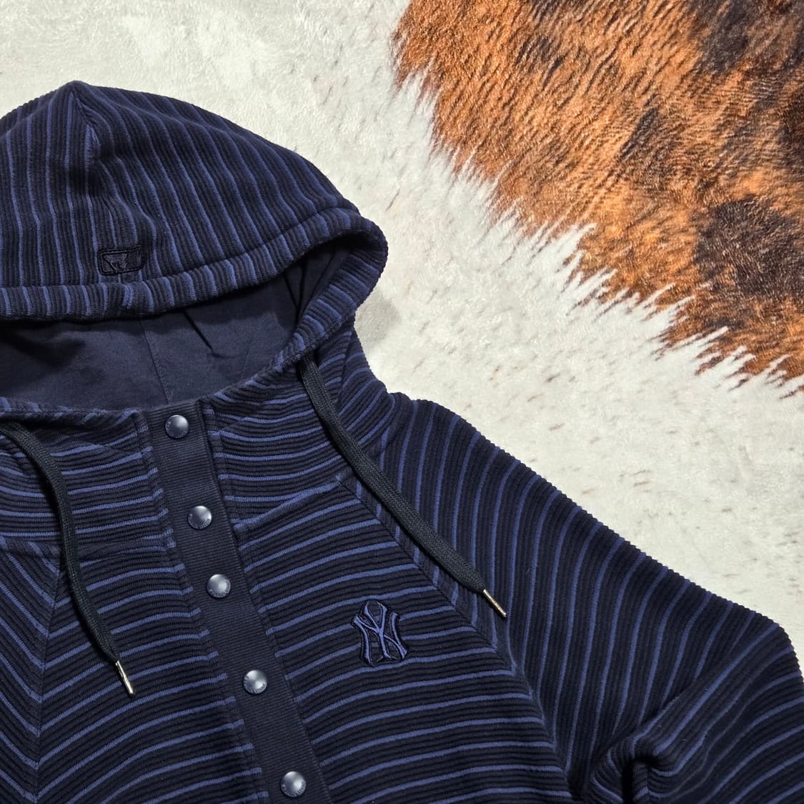 MLB NY 단가라 하이넥 볼레로 후드집업 상품이미지2