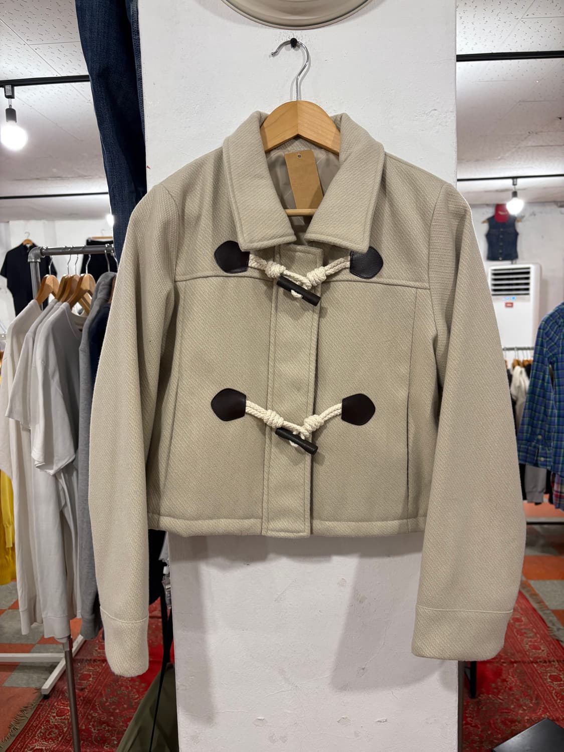 숏떡볶이 코트 상품이미지1