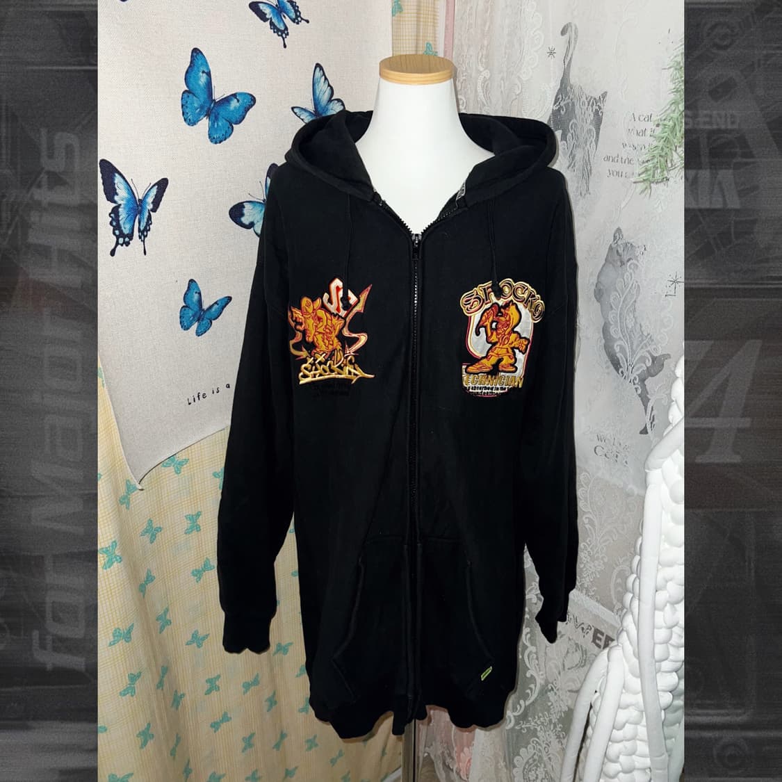 오버핏 빅로고 펑크 후드 집업 상품이미지4