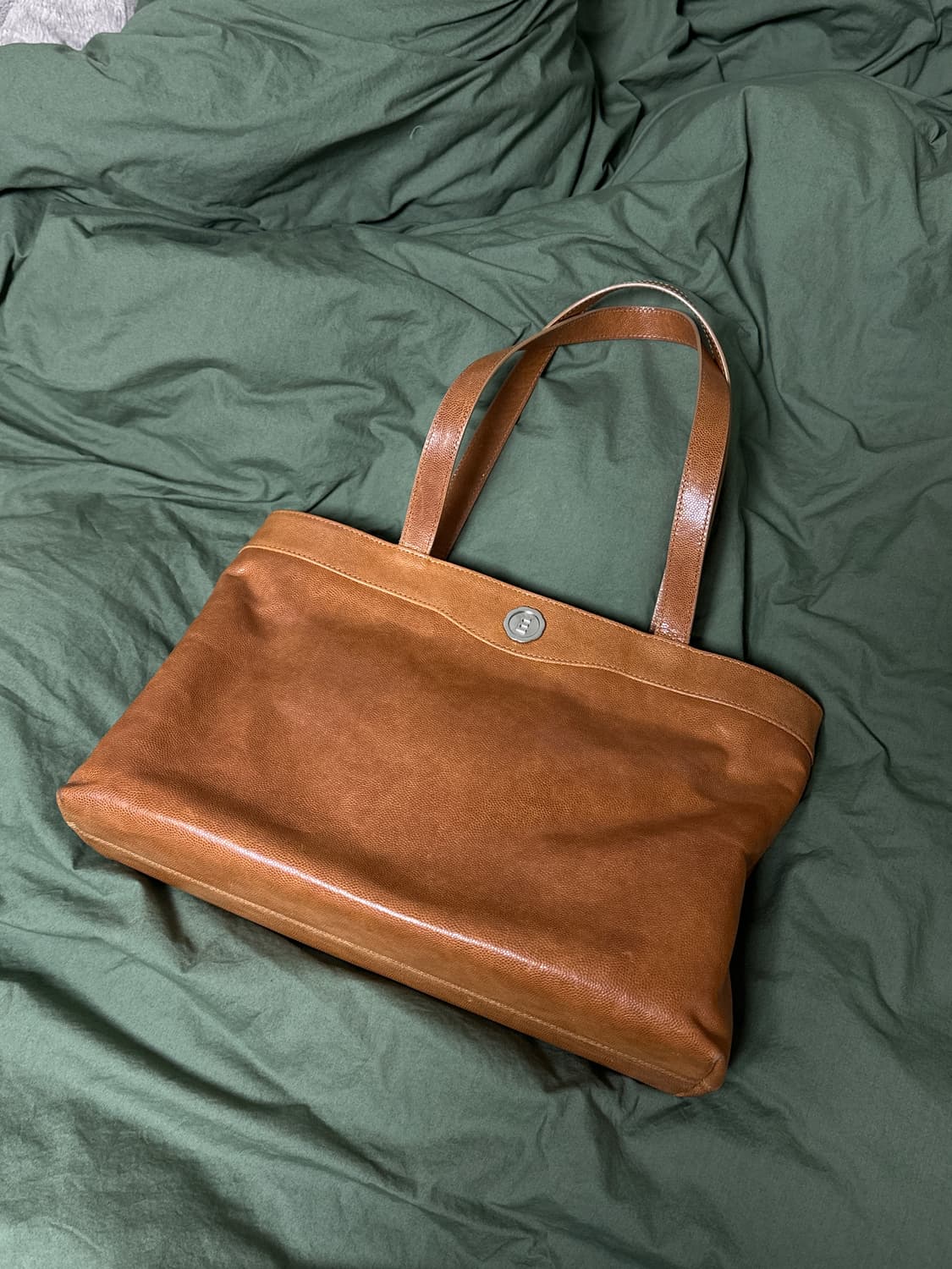 미닛뮤트 토트백 캐비어 카멜 상품이미지3