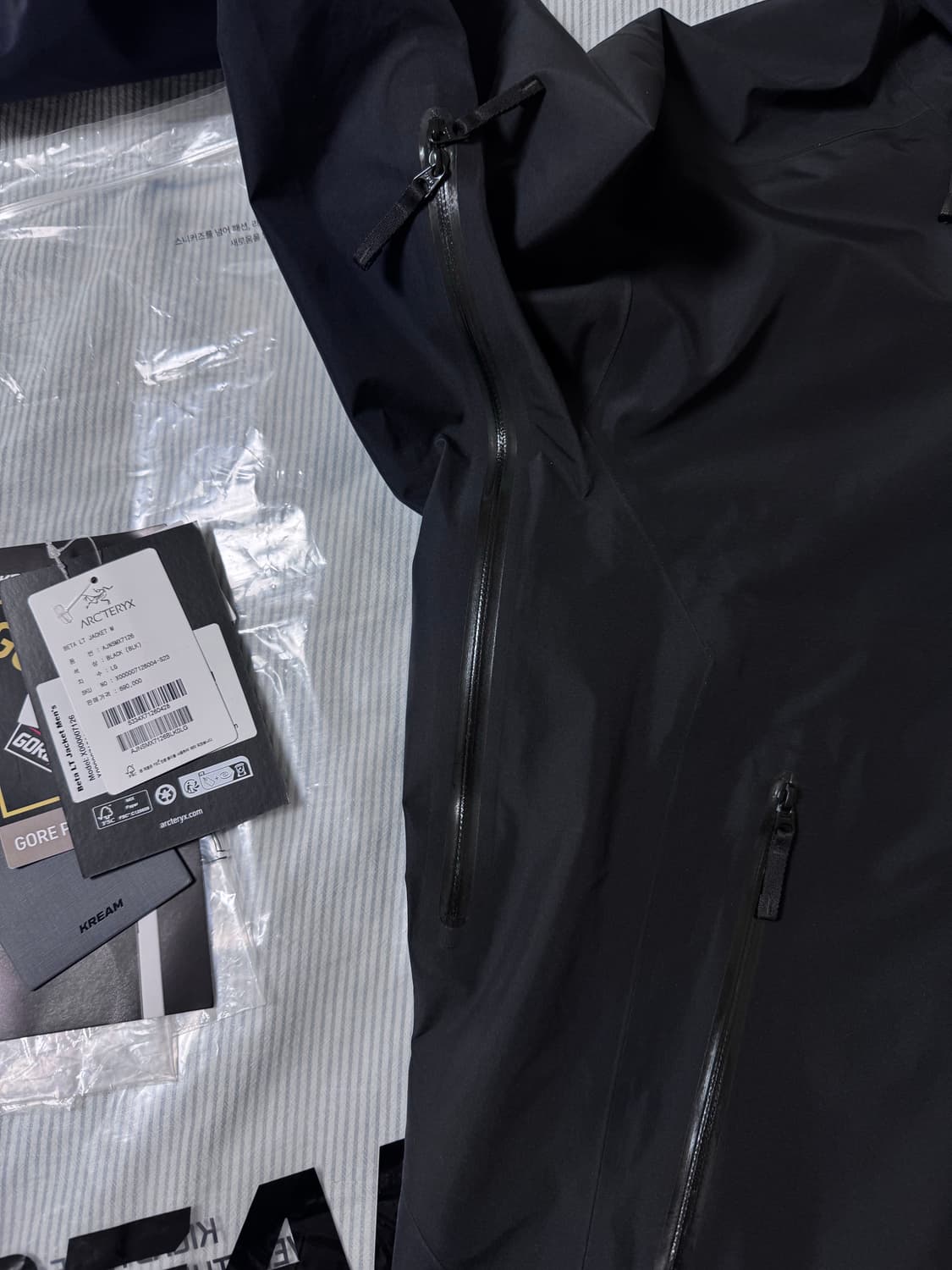 (크림풀구성) 아크테릭스 베타 LT 자켓 블랙 상품이미지8