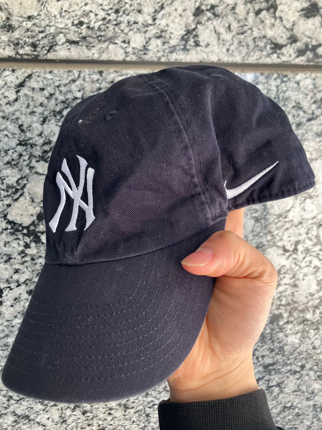 나이키 뉴욕양키스 볼캡 캡 모자 블랙 상품이미지1