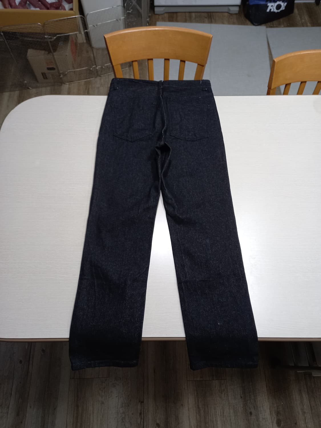 32 새상품  THESTORI 생지 하이웨이스트 일자진 블랙 32-357 상품이미지2