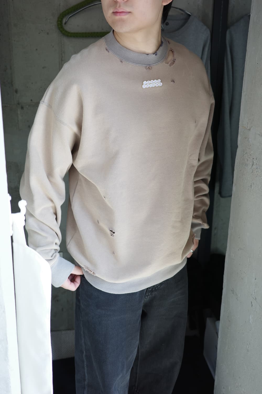 Issuethings 이슈띵즈 type56 데미지 스웻셔츠 상품이미지3