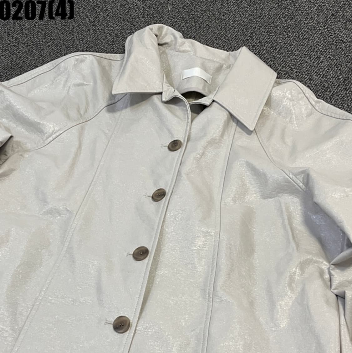 [F] 빈티지 아이보리색 에나멜 레자 가죽 코트 0207(4) 상품이미지1