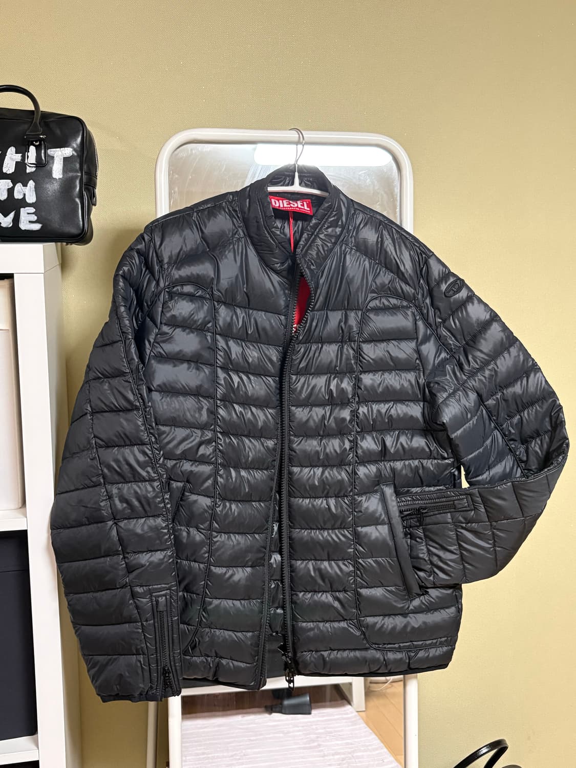 디젤 Diesel 25fw W-Pilot 패딩 50사이즈 상품이미지1