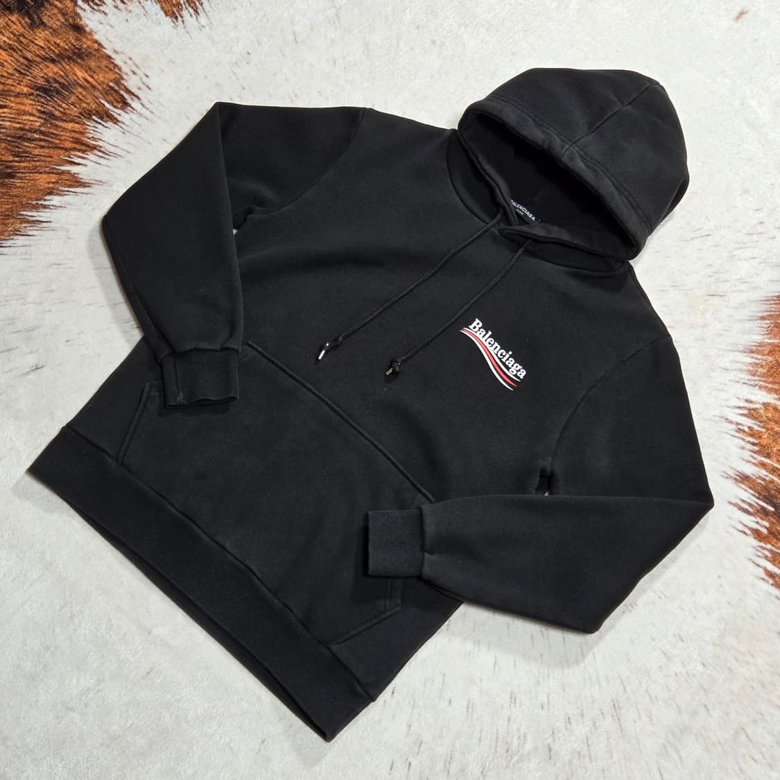 발렌시아가 블랙 프린팅 후드티 상품이미지4