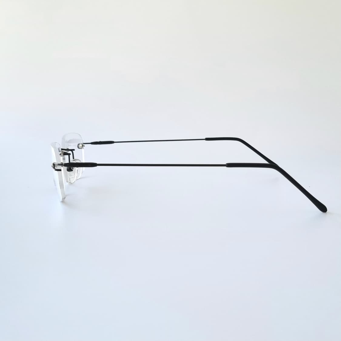 데드스탁 초경량 지적인 무드 안티-알러지 무테 안경   632 상품이미지5