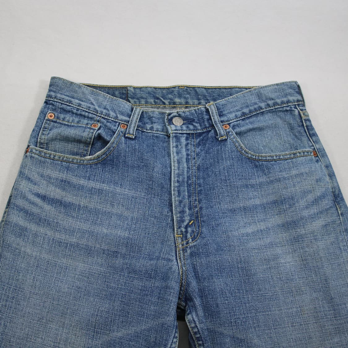 (착용컷) 리바이스 533 (남성용 31) 상품이미지4