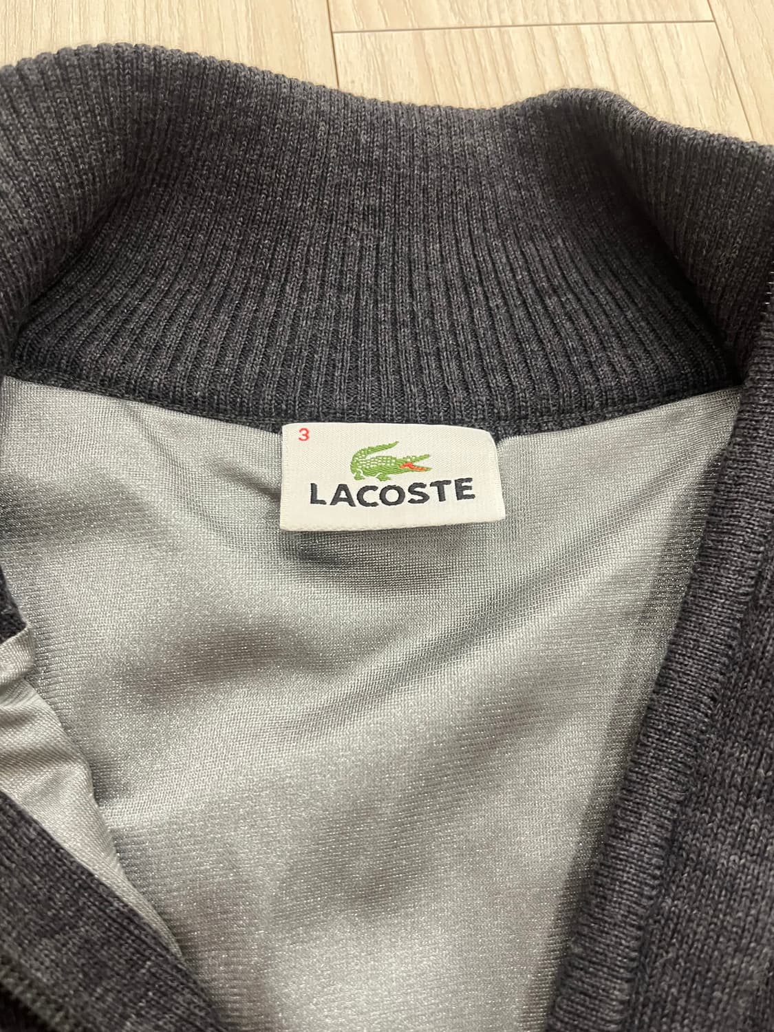 라코스테 하프넥 니트 그레이 상품이미지2