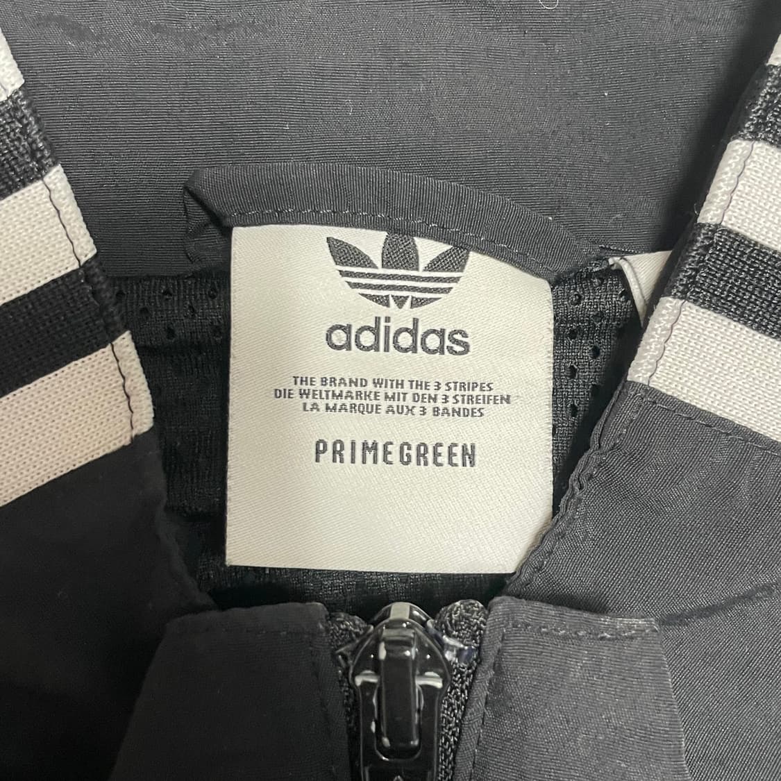 XL 아디다스 블랙 우븐 트랙탑 상품이미지4