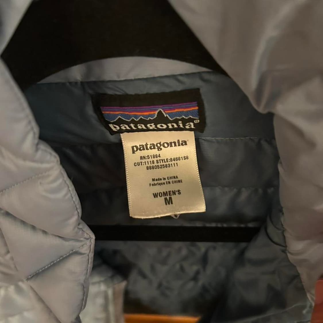파타고니아 경량패딩 그레이 상품이미지4