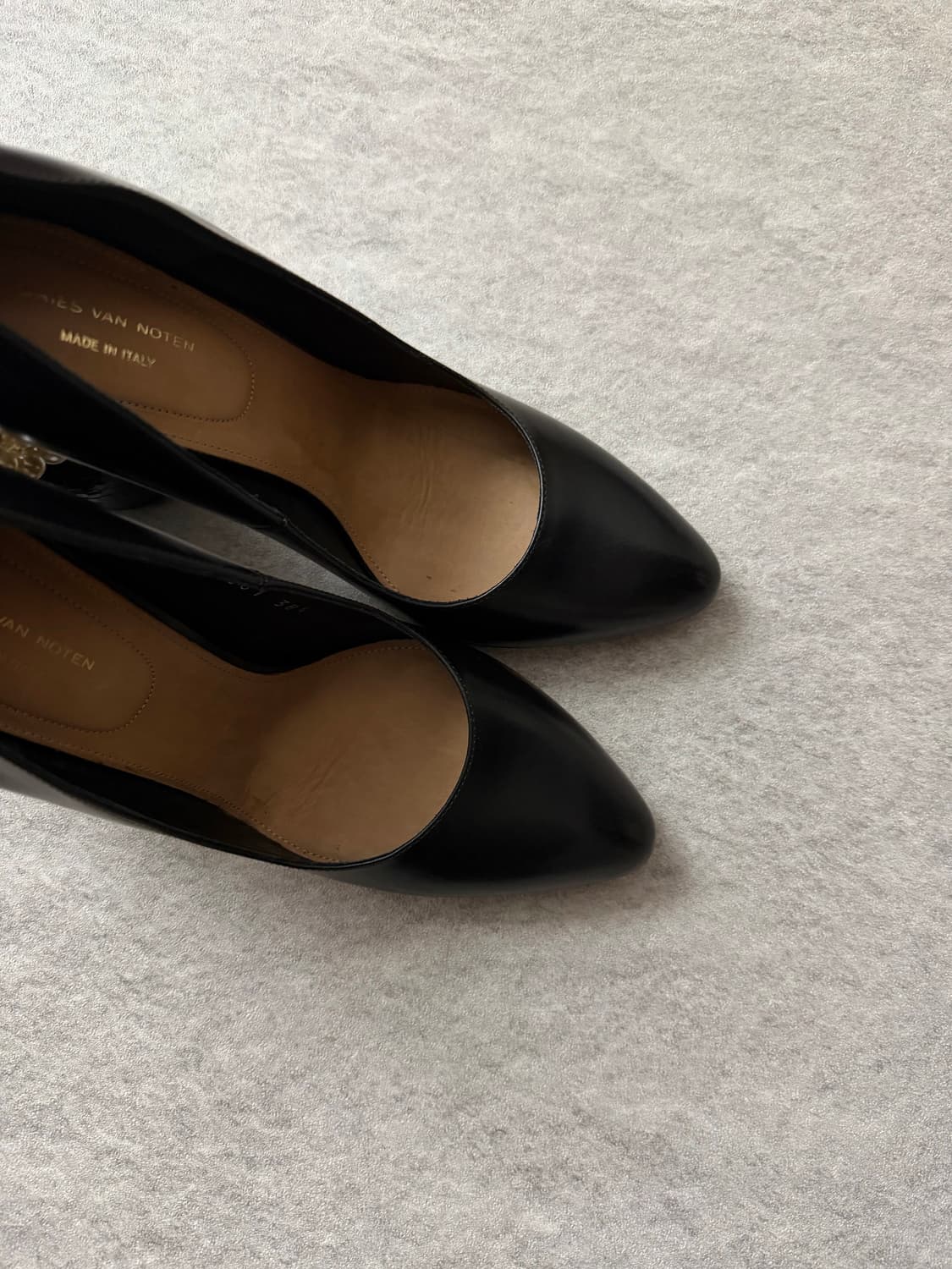 드리스반노튼 진주 펌프스힐 상품이미지4