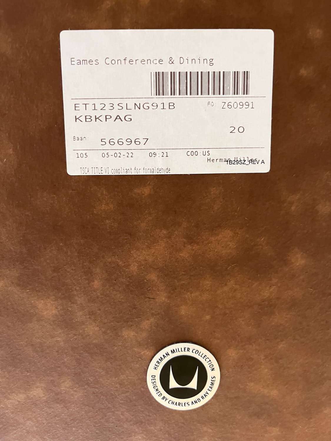 허먼밀러의 Eames 컨퍼런스 & 다이닝 테이블 121cm 상품이미지5