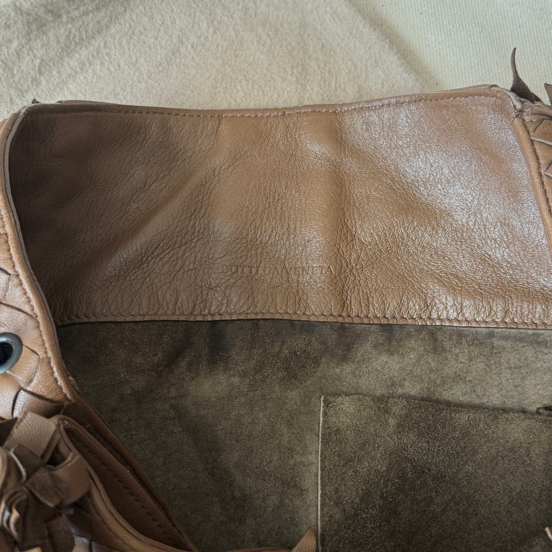 보테가 베네타 인트레치아토 라지 나파 프린지백 상품이미지8