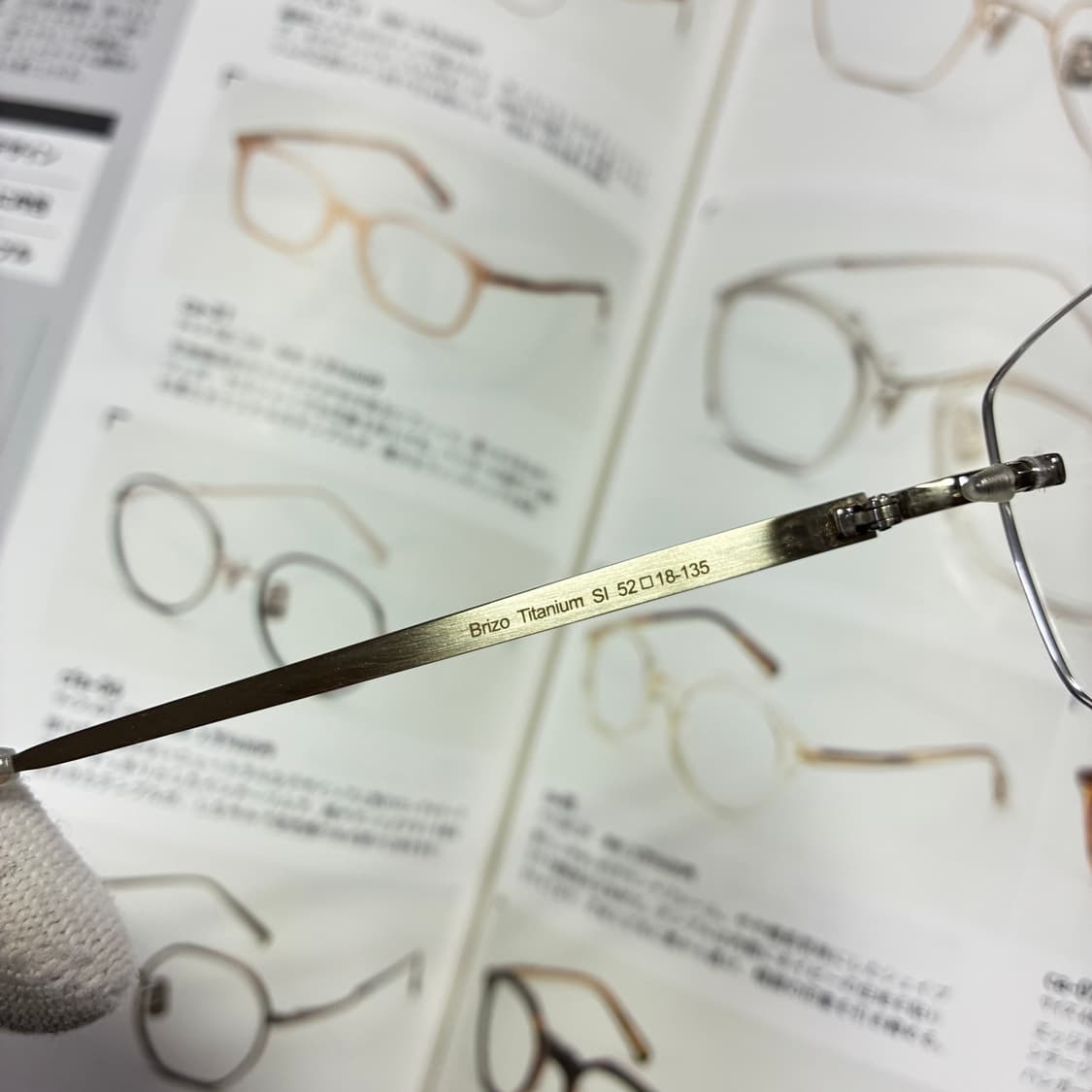 VERA WANG 베라왕 스와로브스키 무테 티타늄 실버 안경 상품이미지6