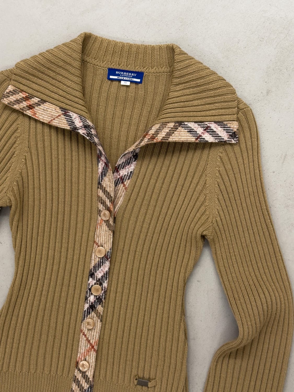 버버리 체크 가디건 상품이미지2
