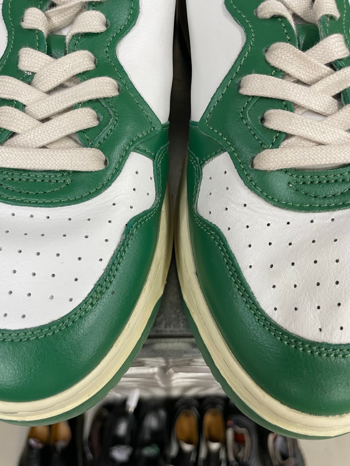 오트리 메달리스트 그린 화이트 44 상품이미지7