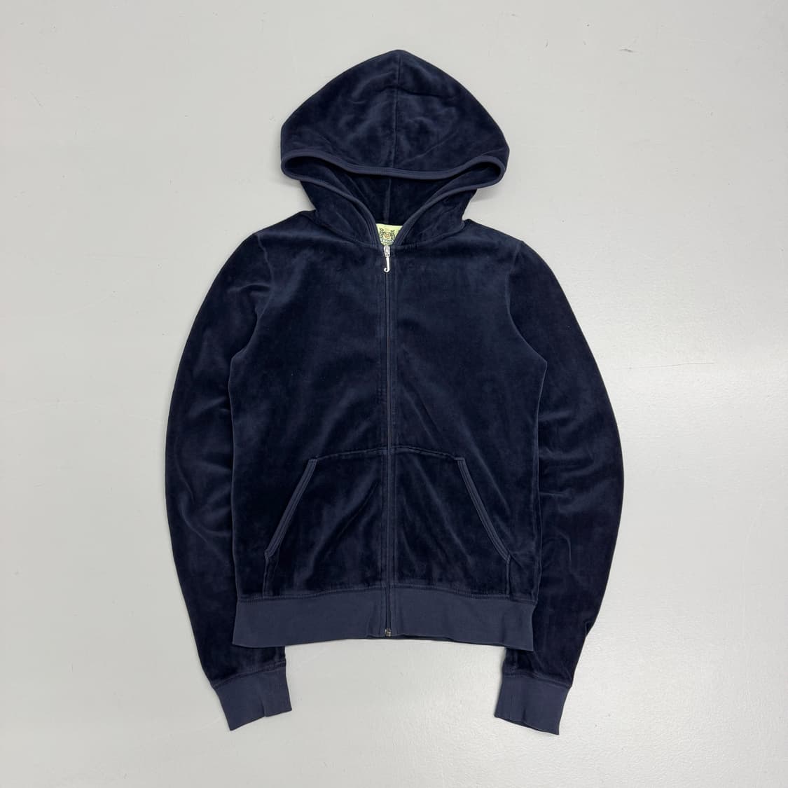 쥬시꾸뛰르 Y2K 딱붙 벨벳 후드집업 상품이미지2