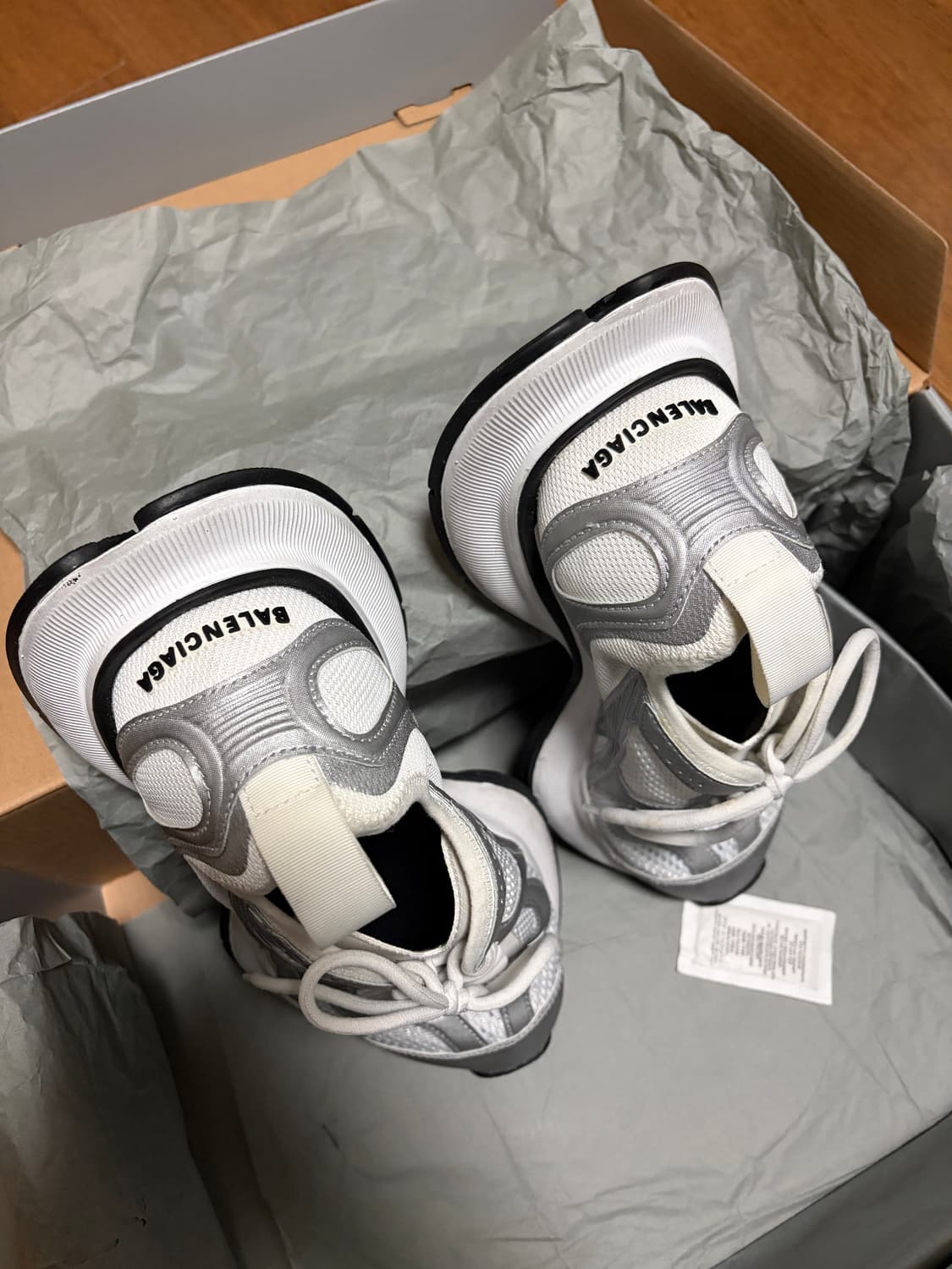 발렌시아가 서킷 39사이즈 상품이미지3