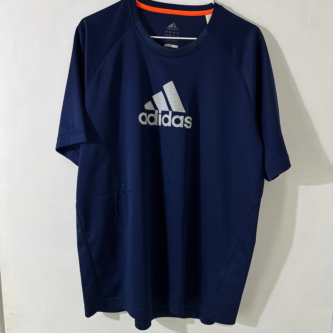 아디다스 삼선 로고 반팔티 네이비 상품이미지4