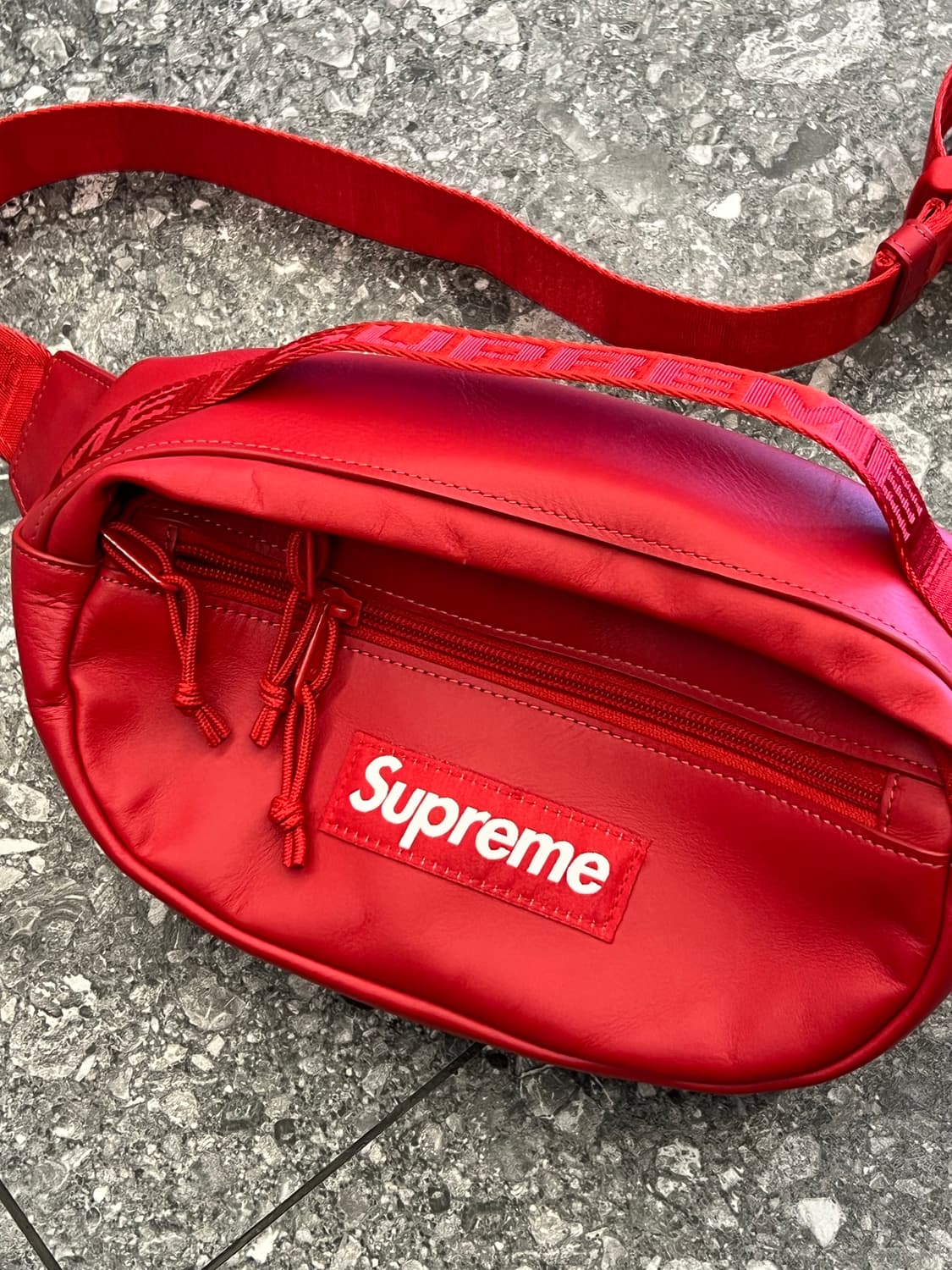 슈프림 레더 웨이스트백 처분  상품이미지2