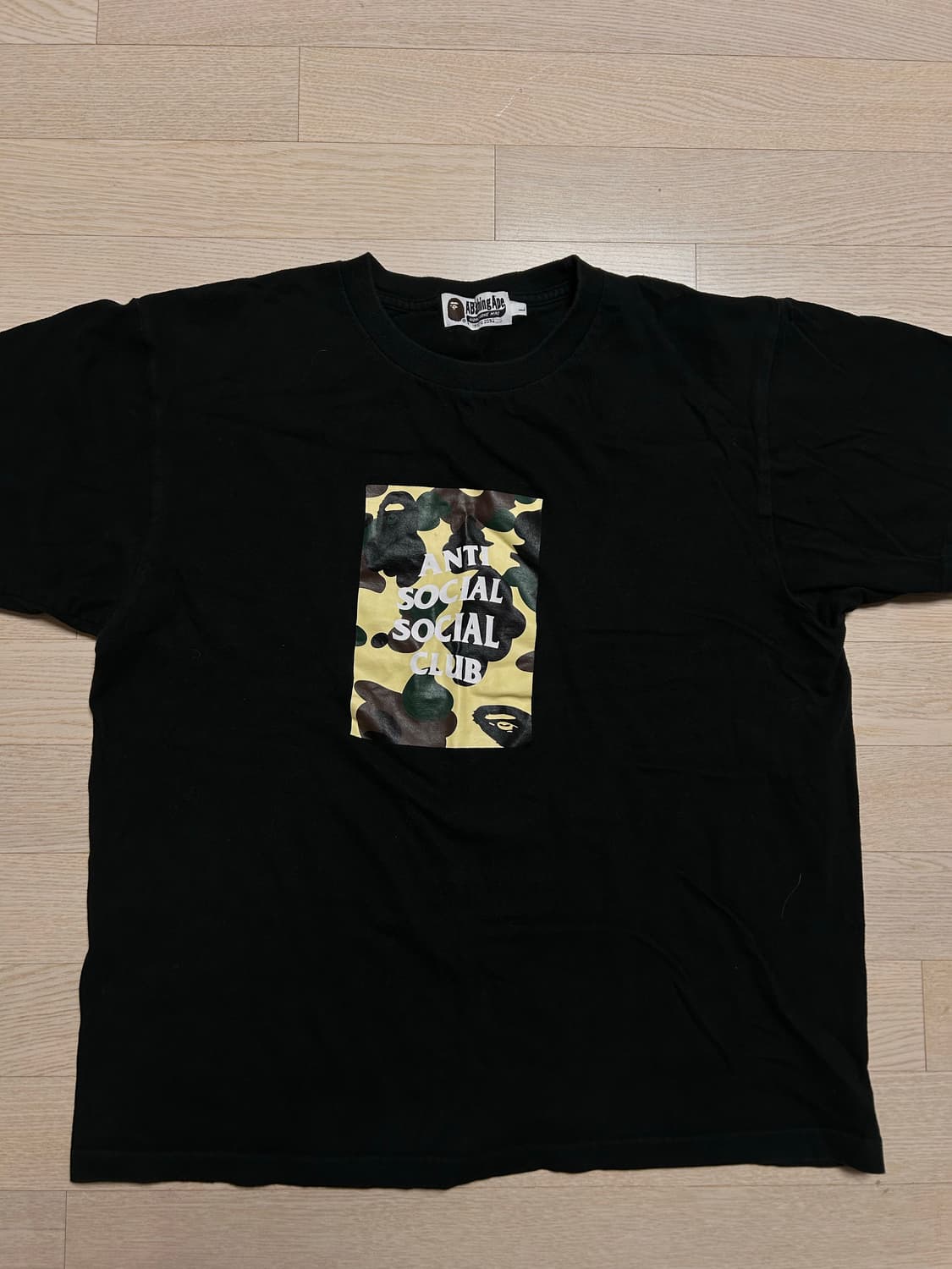 베이프 x 안티소셜 클럽 콜라보 티셔츠 L정품(시세 40) 상품이미지1