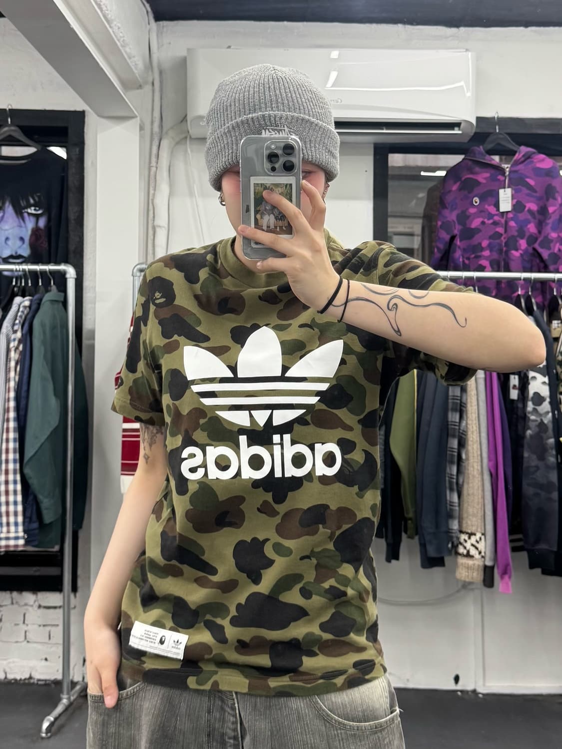 베이프 아디다스 파이어버드 녹계 티셔츠 상품이미지3