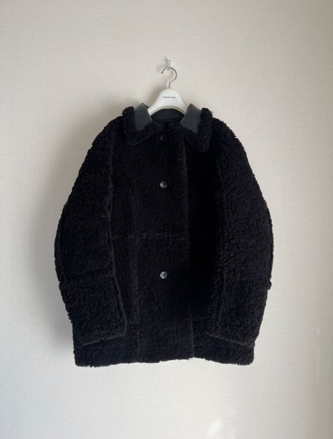 PERVERZE Re-PET Riversible 퍼버즈 무스탕 코트 상품이미지8