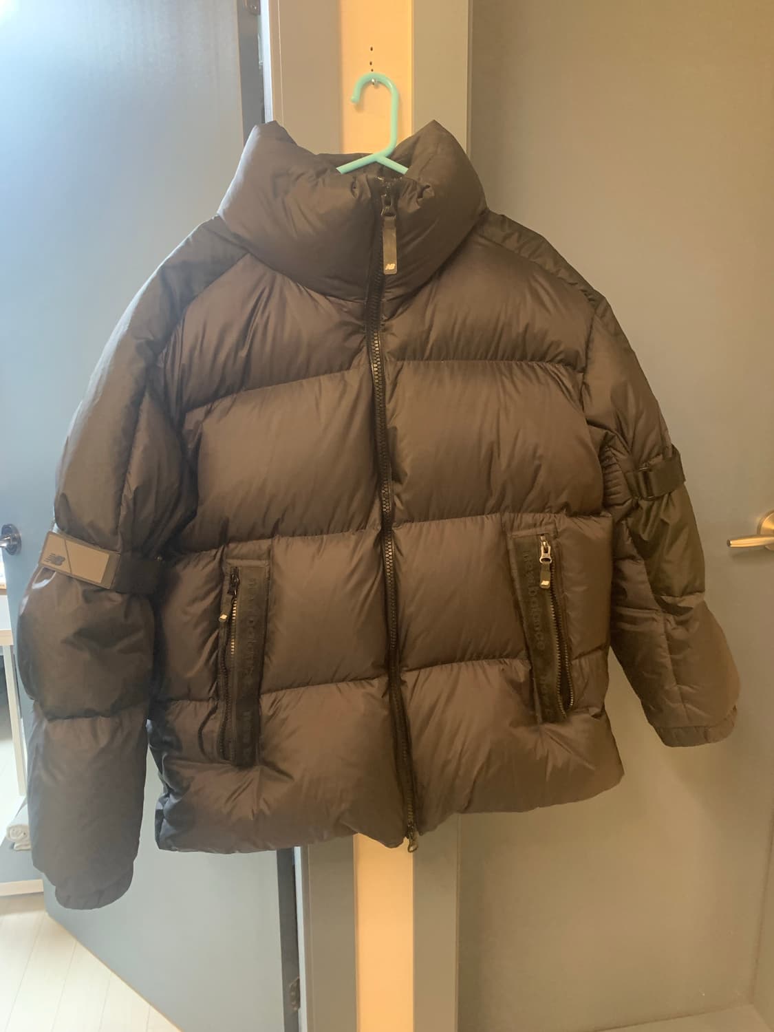 뉴발란스 숏 패딩 100 L 상품이미지1