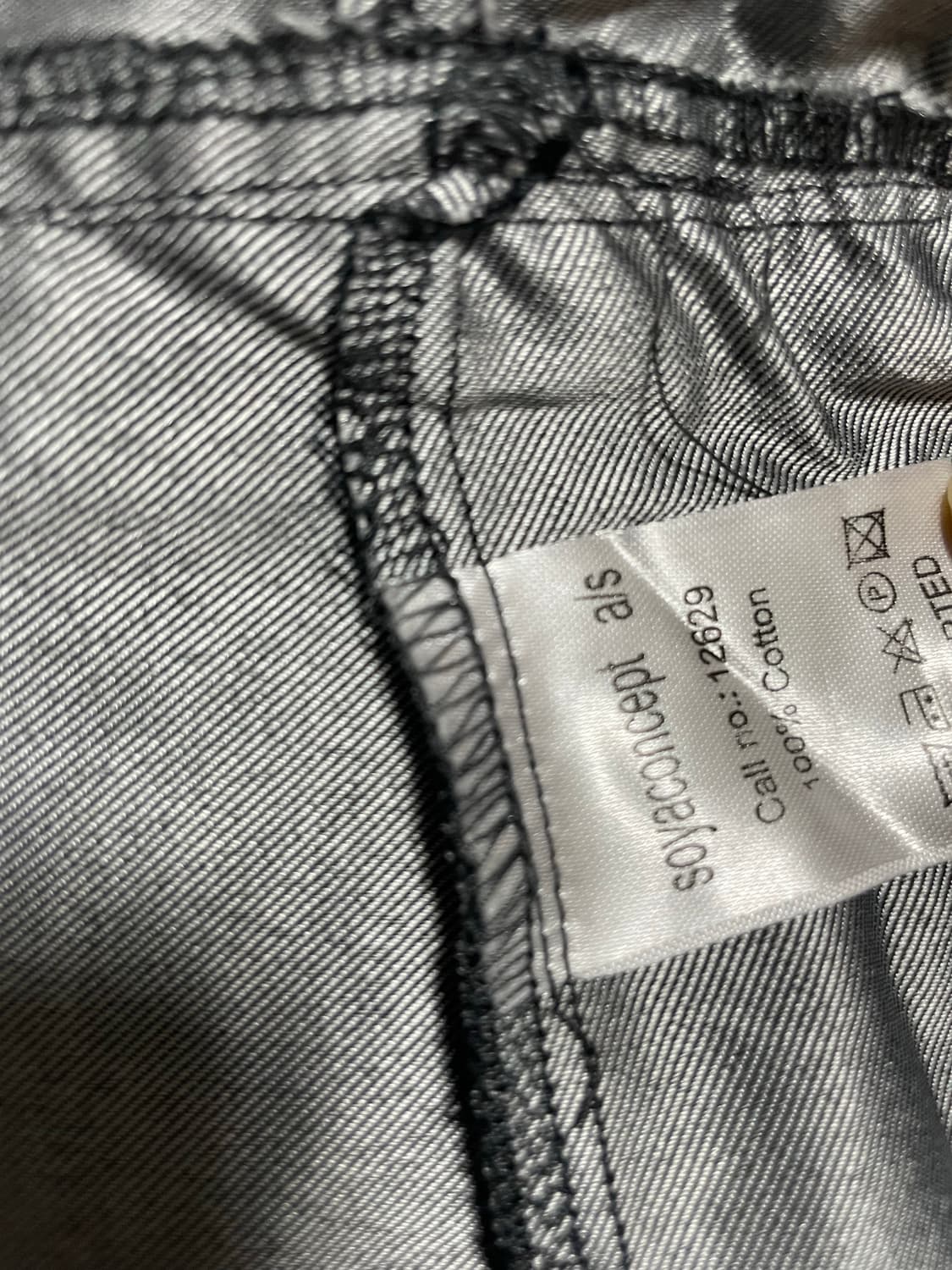 빈티지 셔링 포켓 슬림핏 레이어드 블라우스 오네갸루로걀탑베메클핀터깔00s 상품이미지7