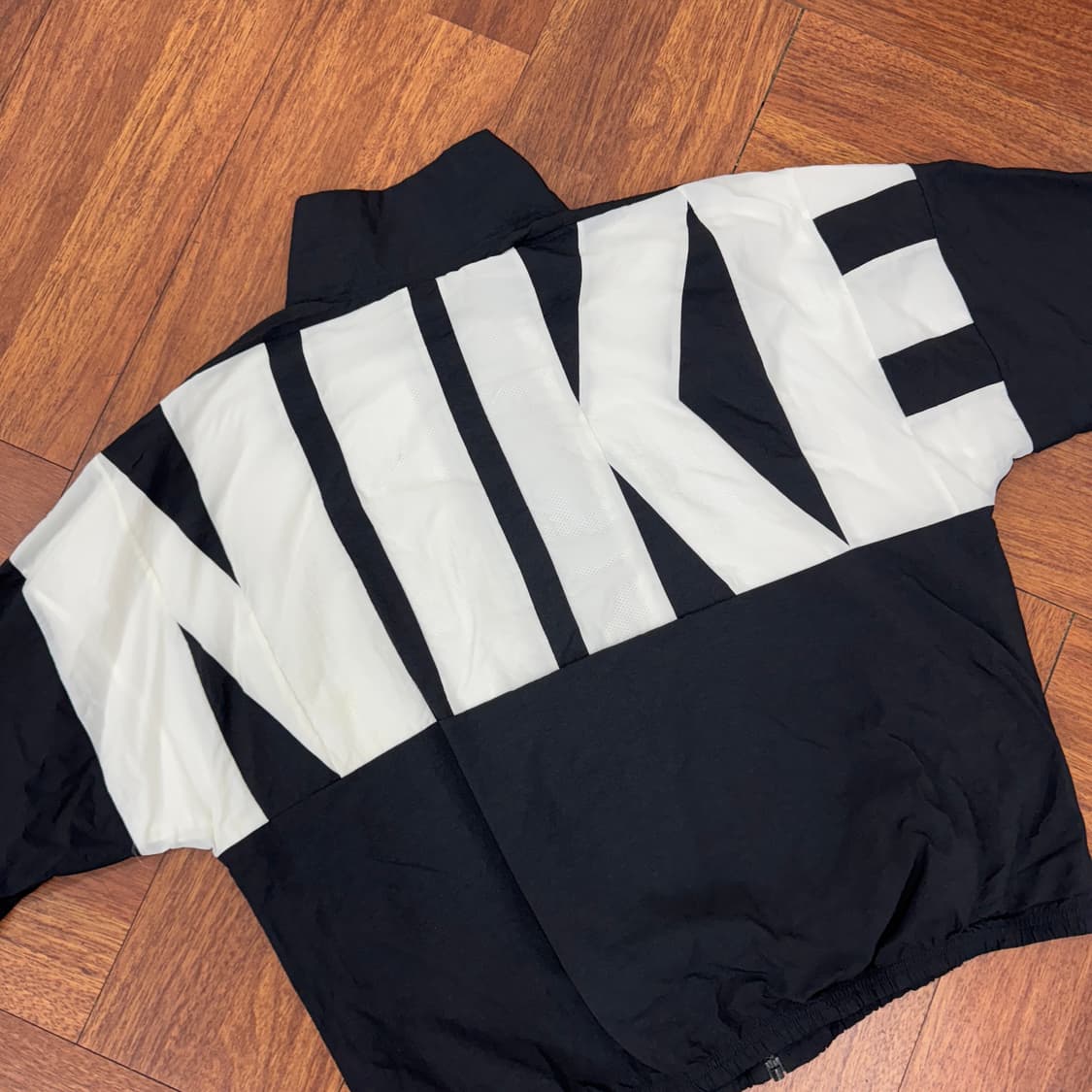 .L 나이키 스타팅파이브 빅로고 블랙 바람막이 자켓  상품이미지2