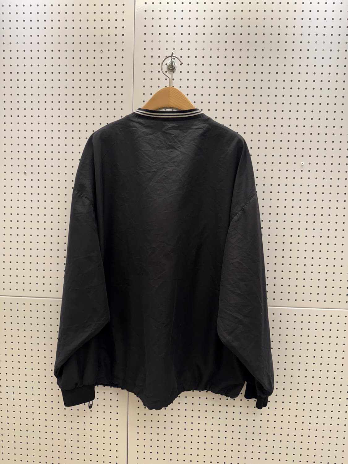 나이키 빈티지 스우시 브이넥 웜업 U1688 상품이미지3