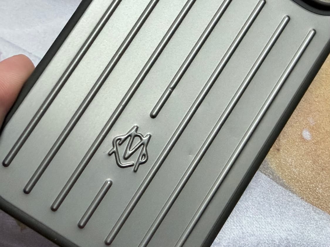 리모와 아이폰17프로 케이스 상품이미지3