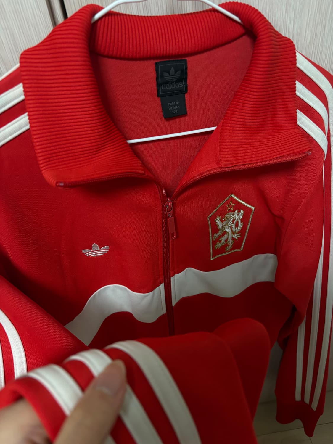 아디다스 희귀 네덜란드 져지 레드 100 사이즈 판매합니다 상품이미지1