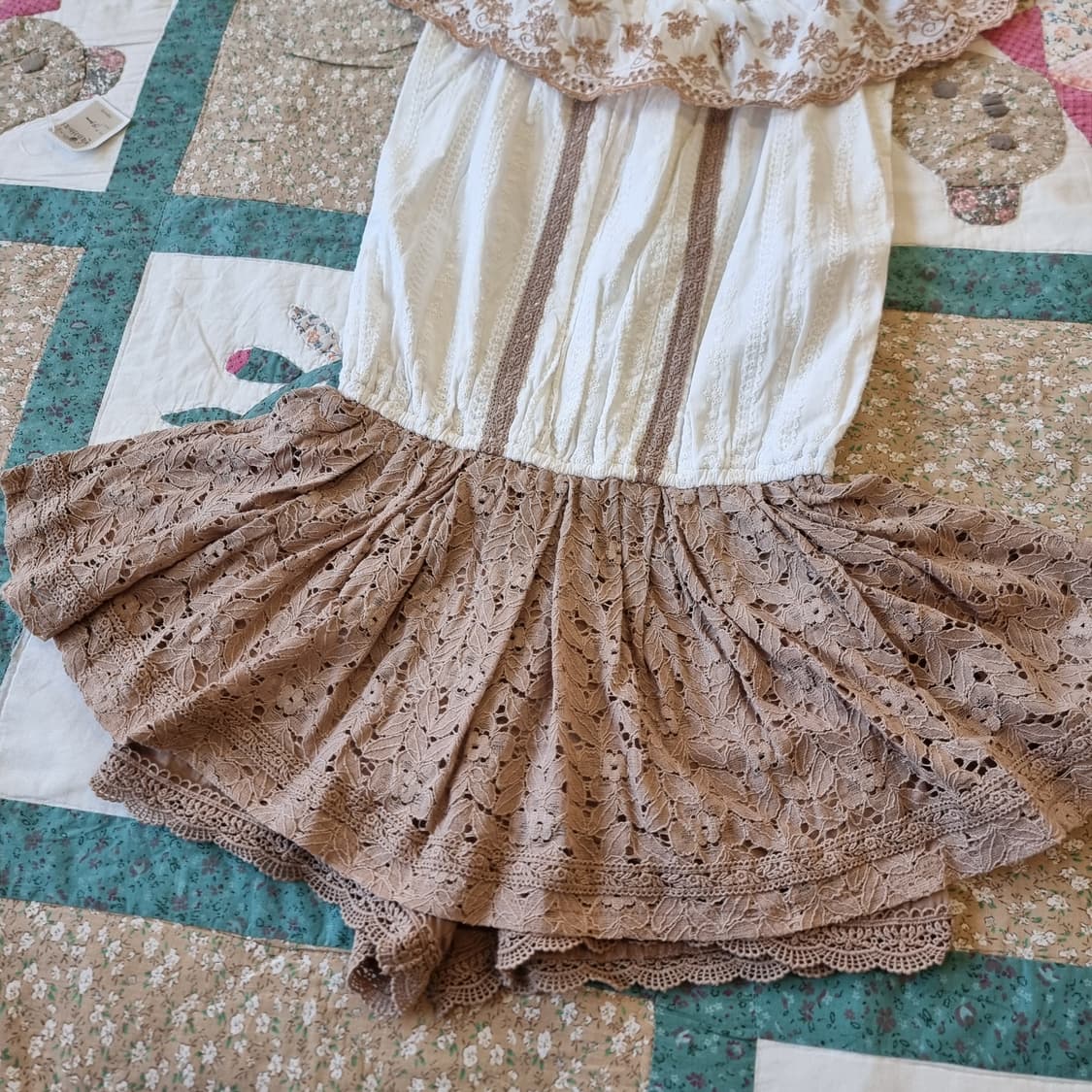 Liz Lisa(리즈리사) 빈티지 레이스 프릴 점프수트 상품이미지3