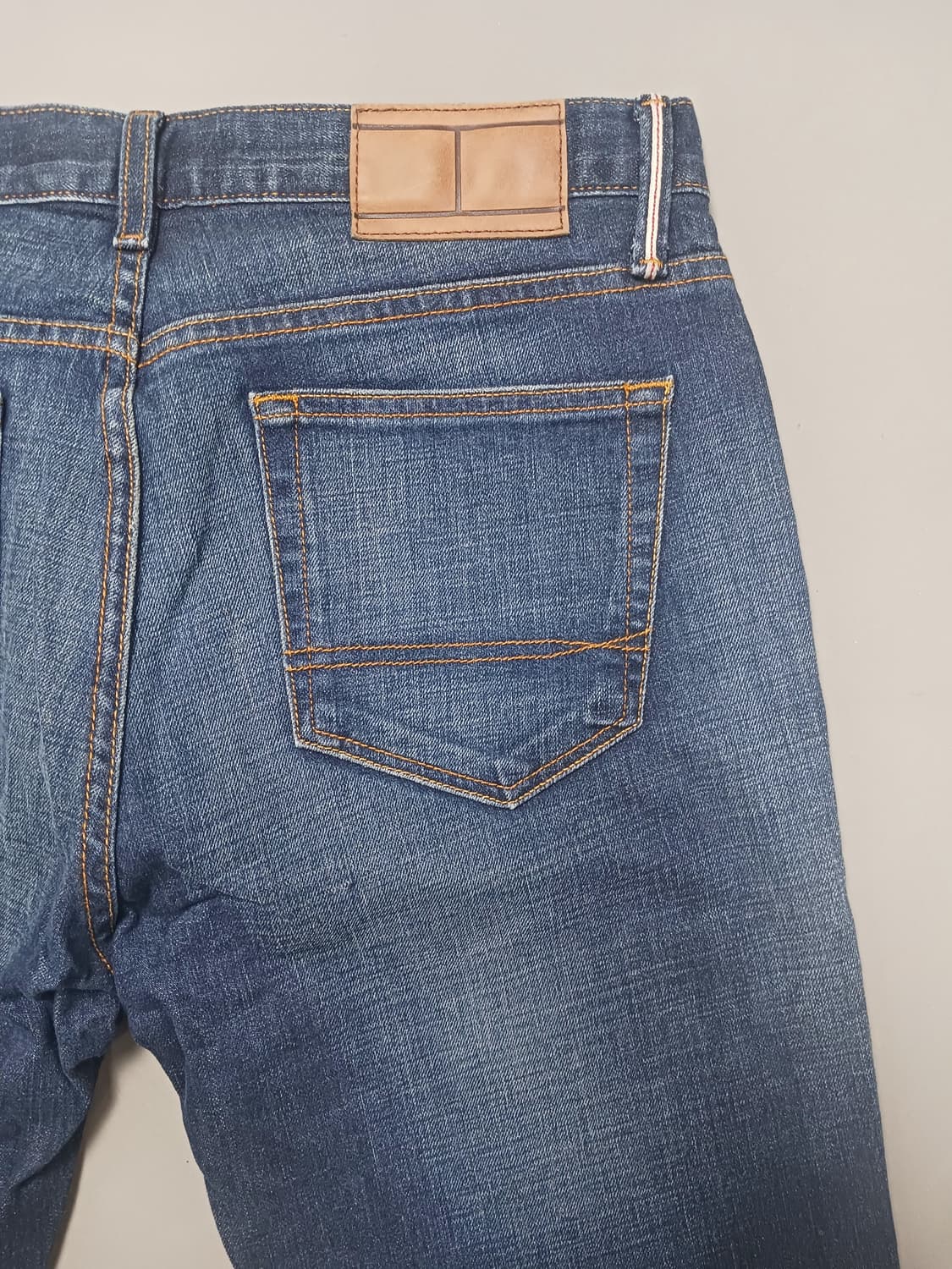 [33] 타미힐피거 진청 워싱 슬림진 청바지 상품이미지9