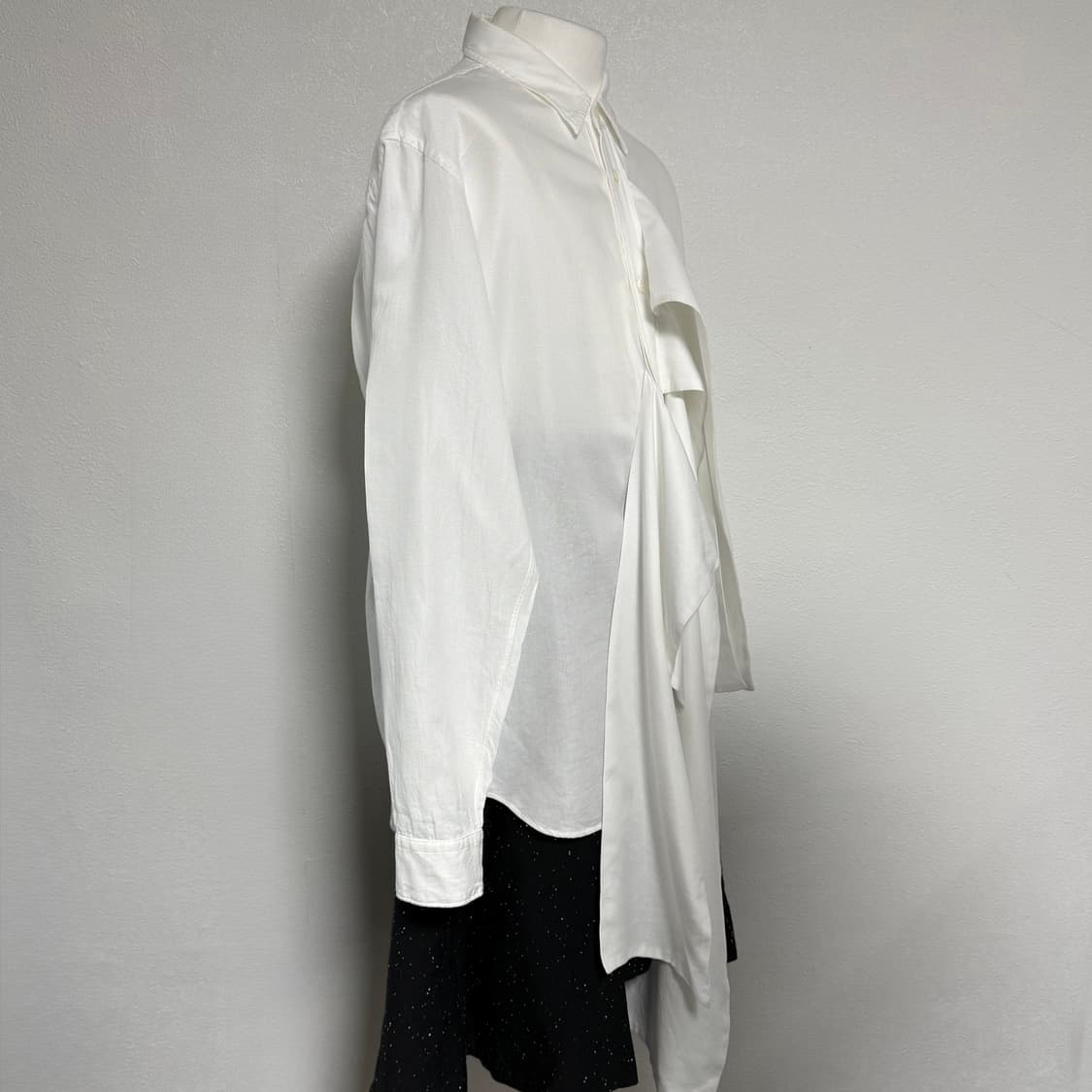 25ss 꼼데가르송 옴므플러스 리본 블라우스 m 상품이미지3