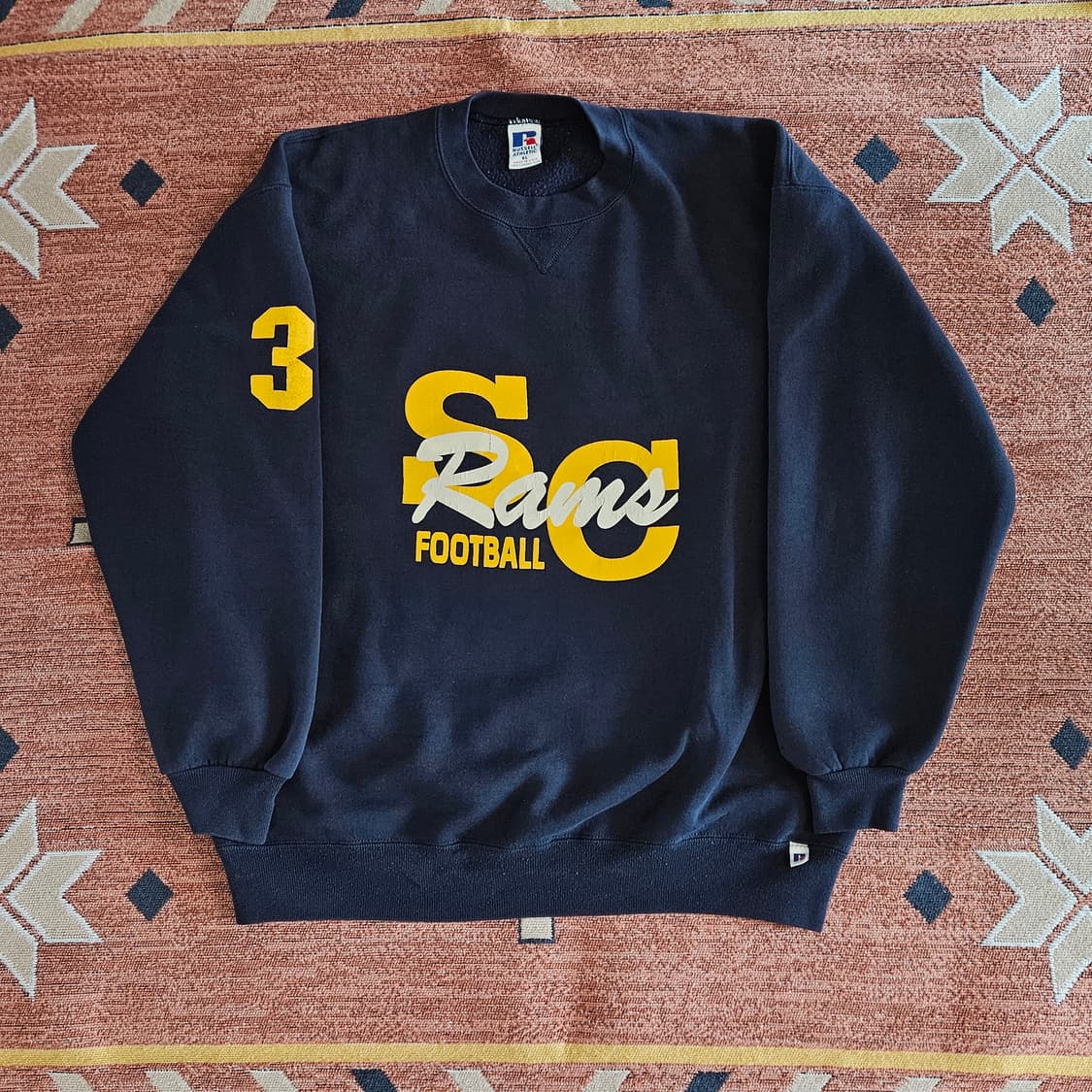 90s 러셀 레터링 스웻 상품이미지1