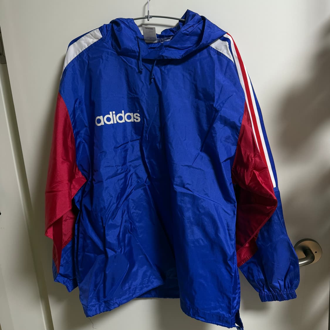 아디다스 빅로고 웝업 (일본판) 💙 상품이미지1