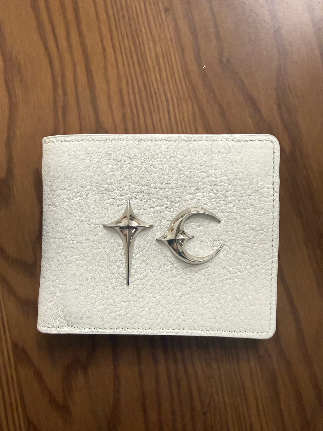 떠그클럽 지갑 팝니다 상품이미지1